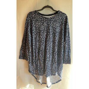 Women’s blouse medium Lepard blue print
